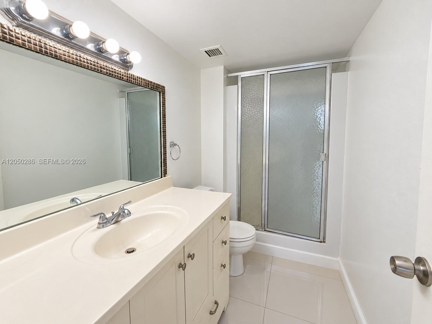 13499 Biscayne Boulevard 1407 Property Photo 12