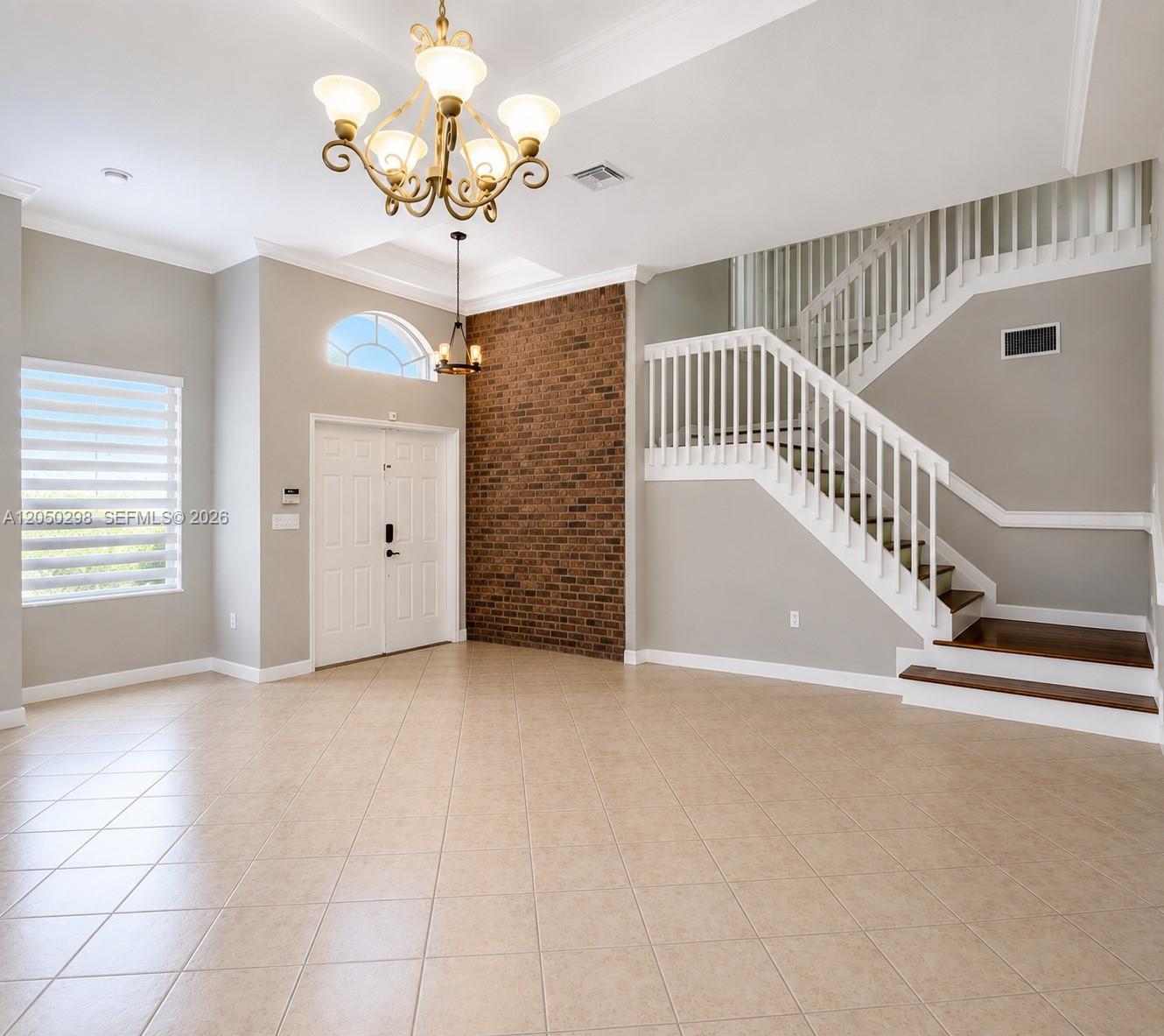 2116 Ne 38th Road Property Photo 4