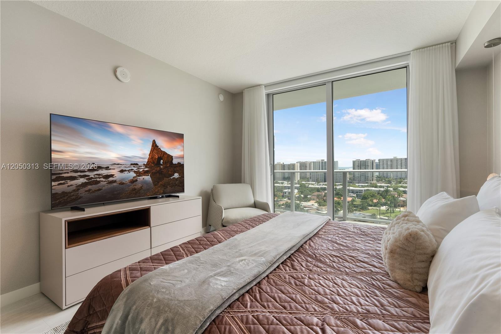 330 Sunny Isles Boulevard 5-1404 Property Photo 23