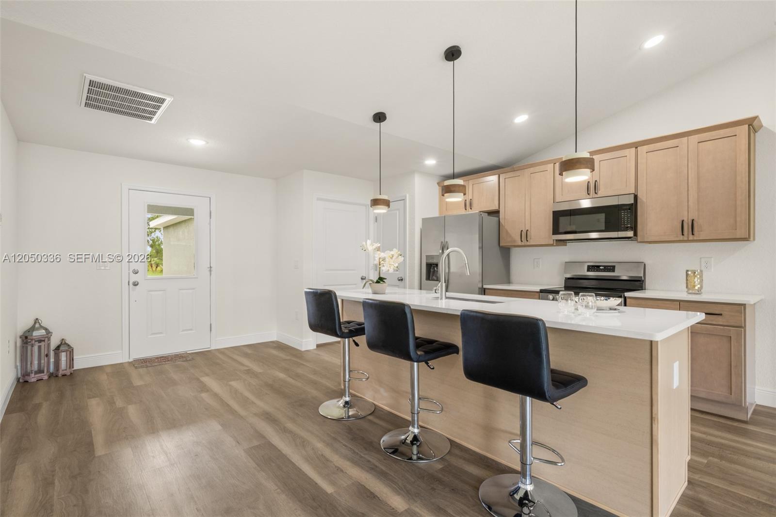 5618 Cortez Boulevard Property Photo 5