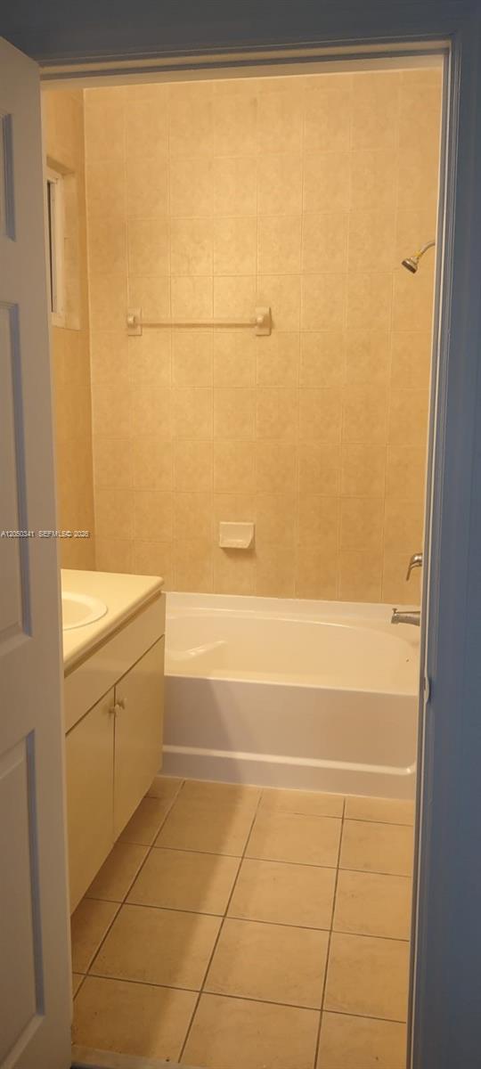 10902 Nw 83rd Street 209 Property Photo 18