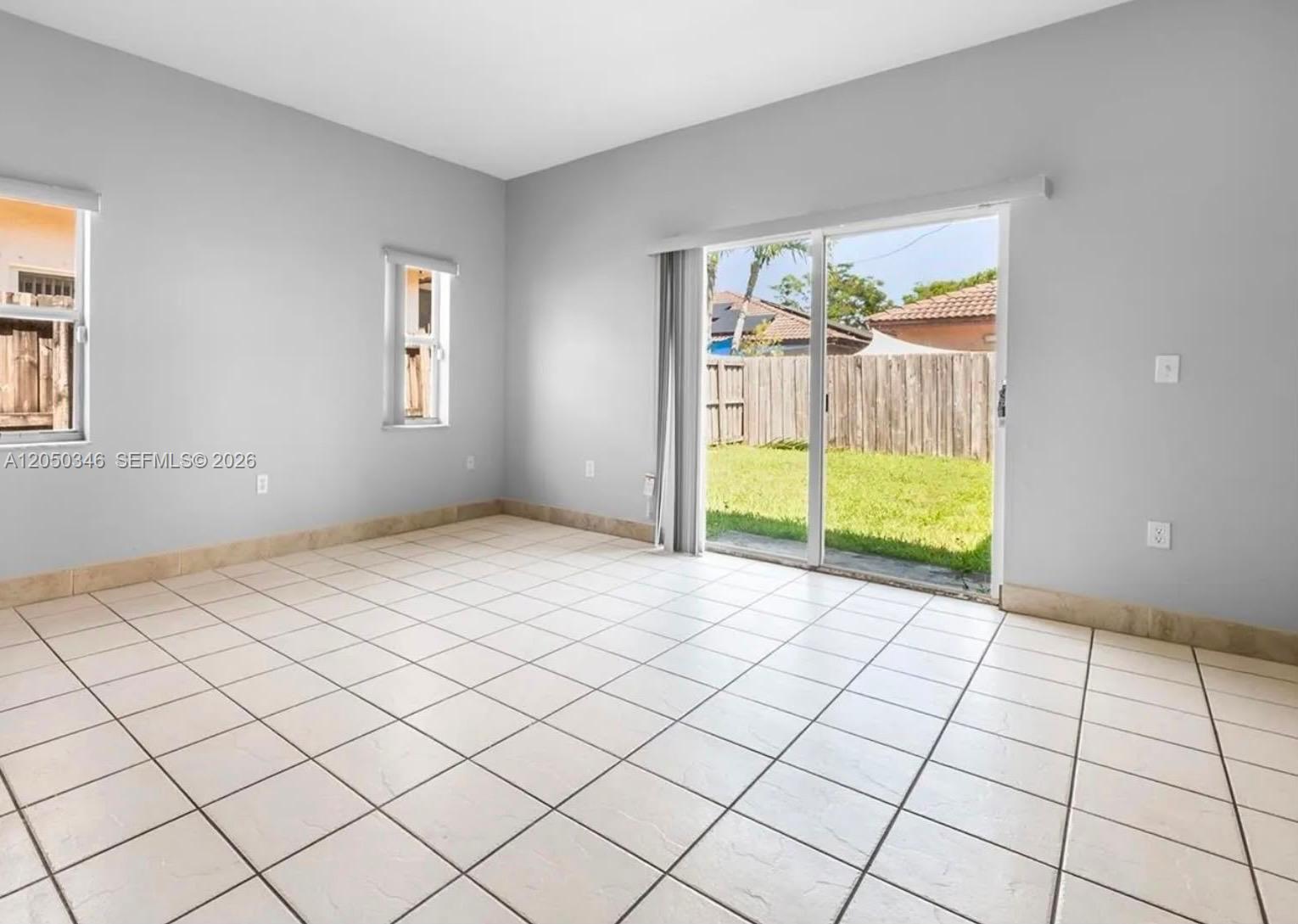 22901 Sw 114th Avenue Property Photo 6