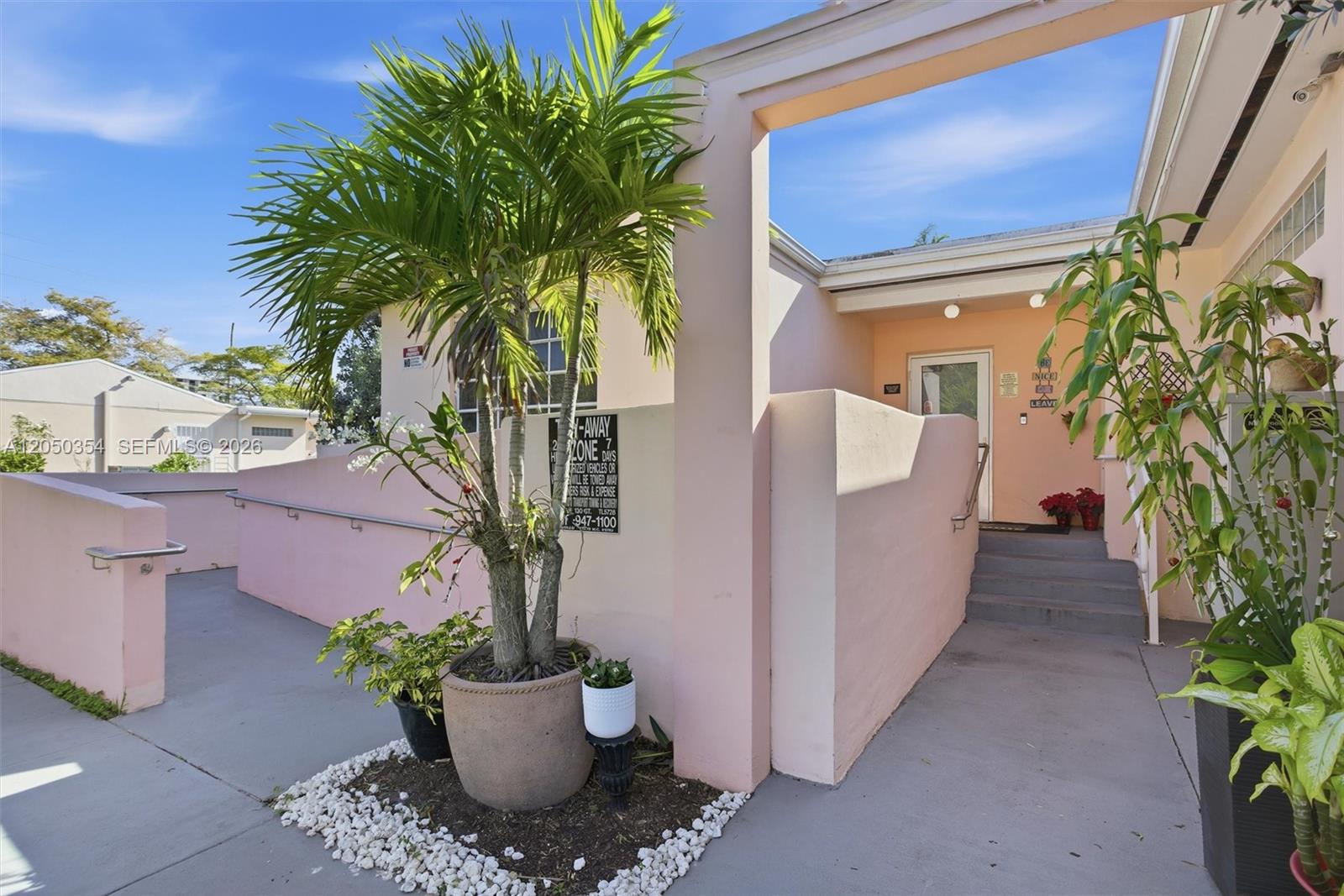 A12050354 Property Photo 2