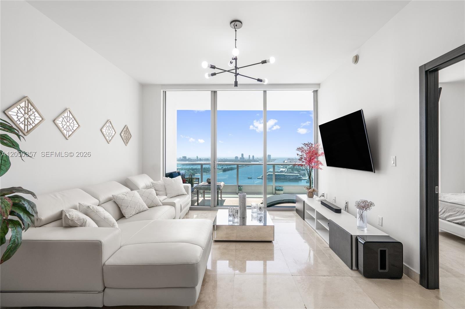 900 Biscayne Boulevard 3704 Property Photo 25