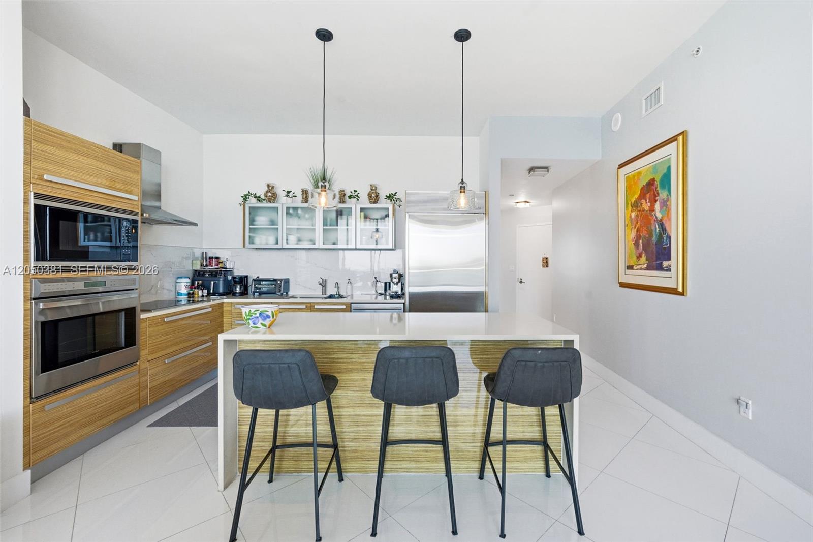 2020 N Bayshore Drive 1908 Property Photo 11