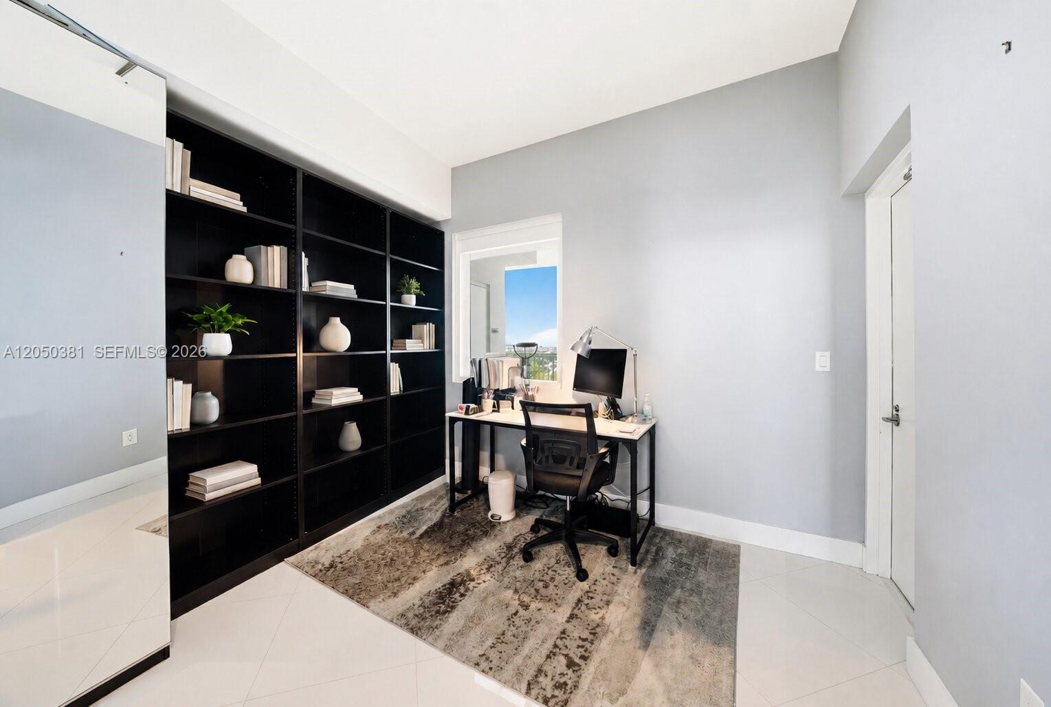 2020 N Bayshore Drive 1908 Property Photo 17