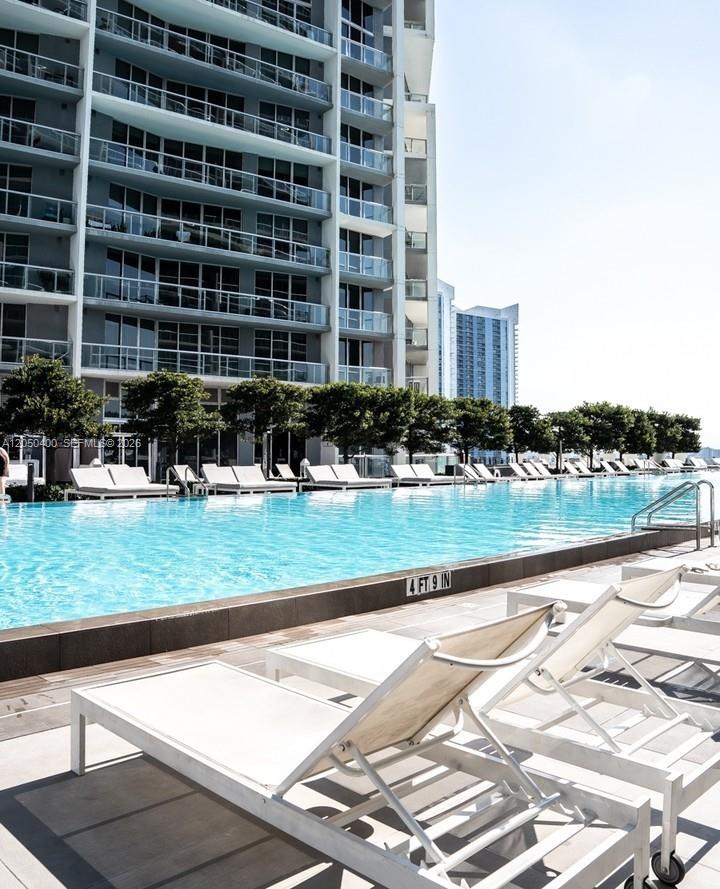 475 Brickell Avenue 1012 Property Photo 15