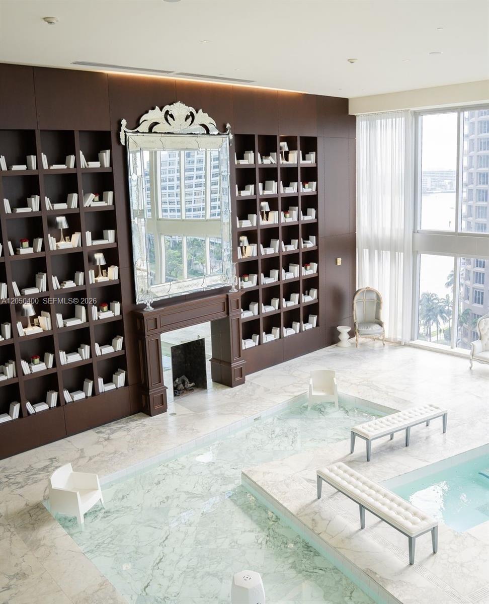 475 Brickell Avenue 1012 Property Photo 19