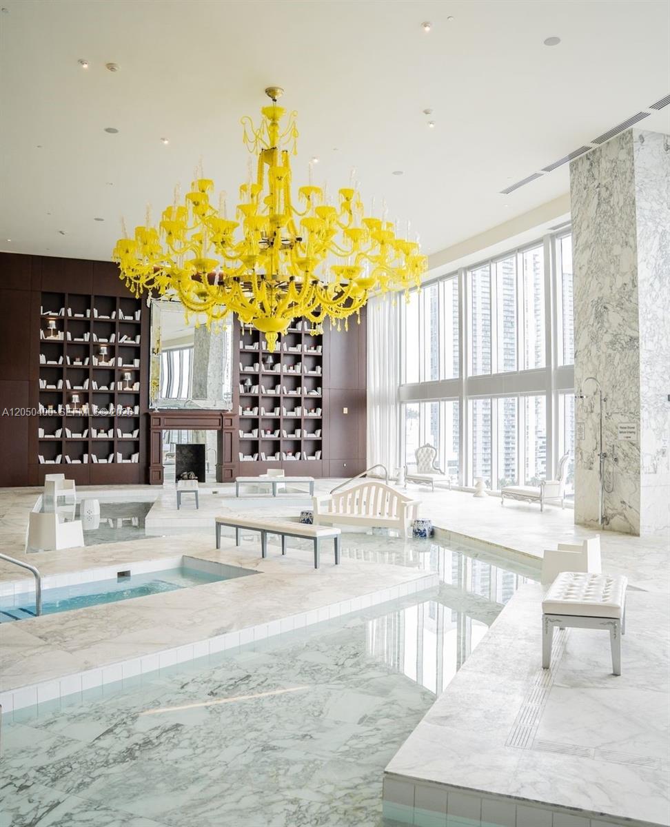 475 Brickell Avenue 1012 Property Photo 23