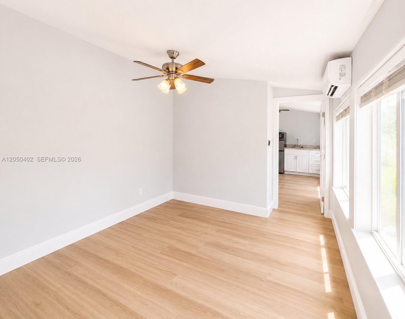 2511 Sw 3rd Street B- B Property Photo 5