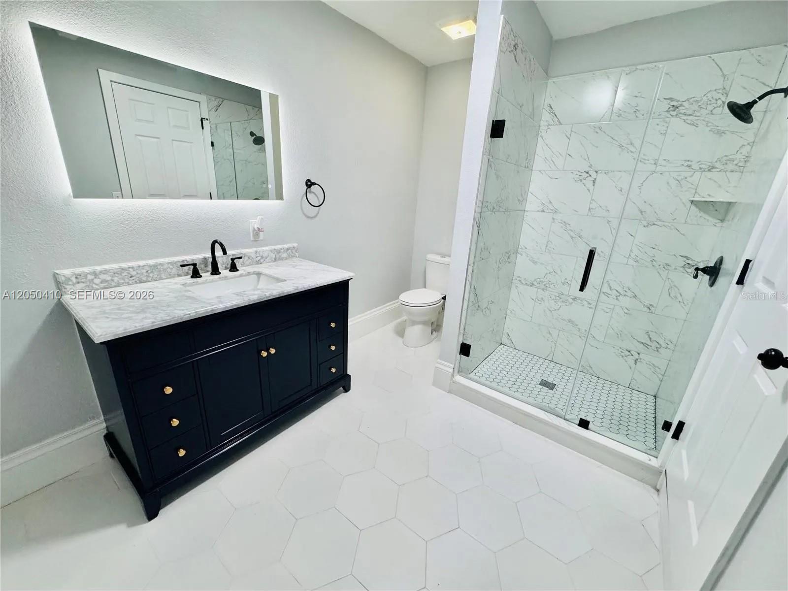 1017 E 19 Avenue 0 Property Photo 17
