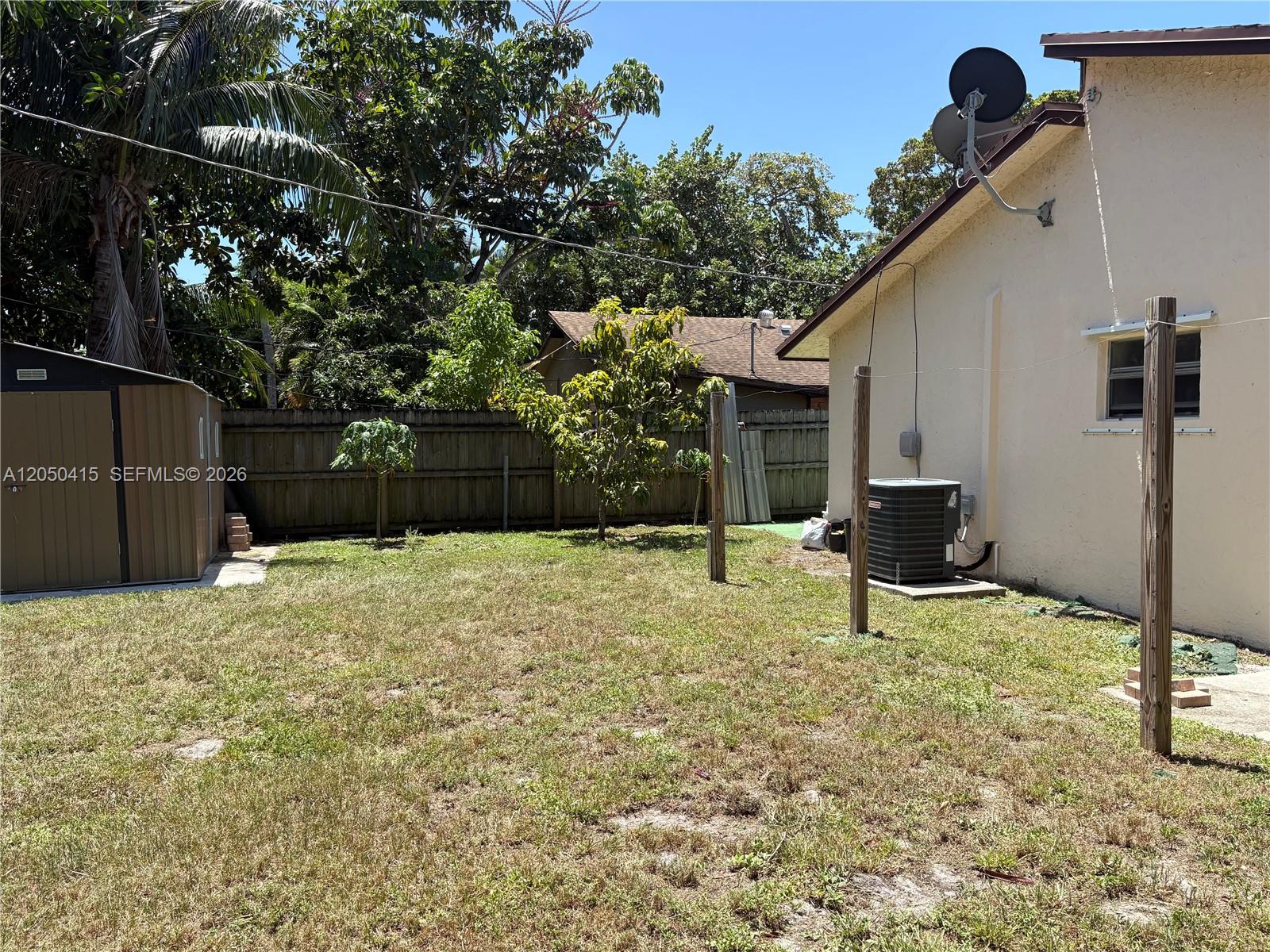 4280 N Dixie Highway Property Photo 25