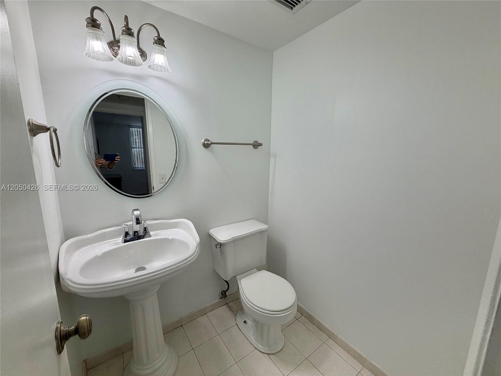 4400 Hillcrest Drive 308a Property Photo 10
