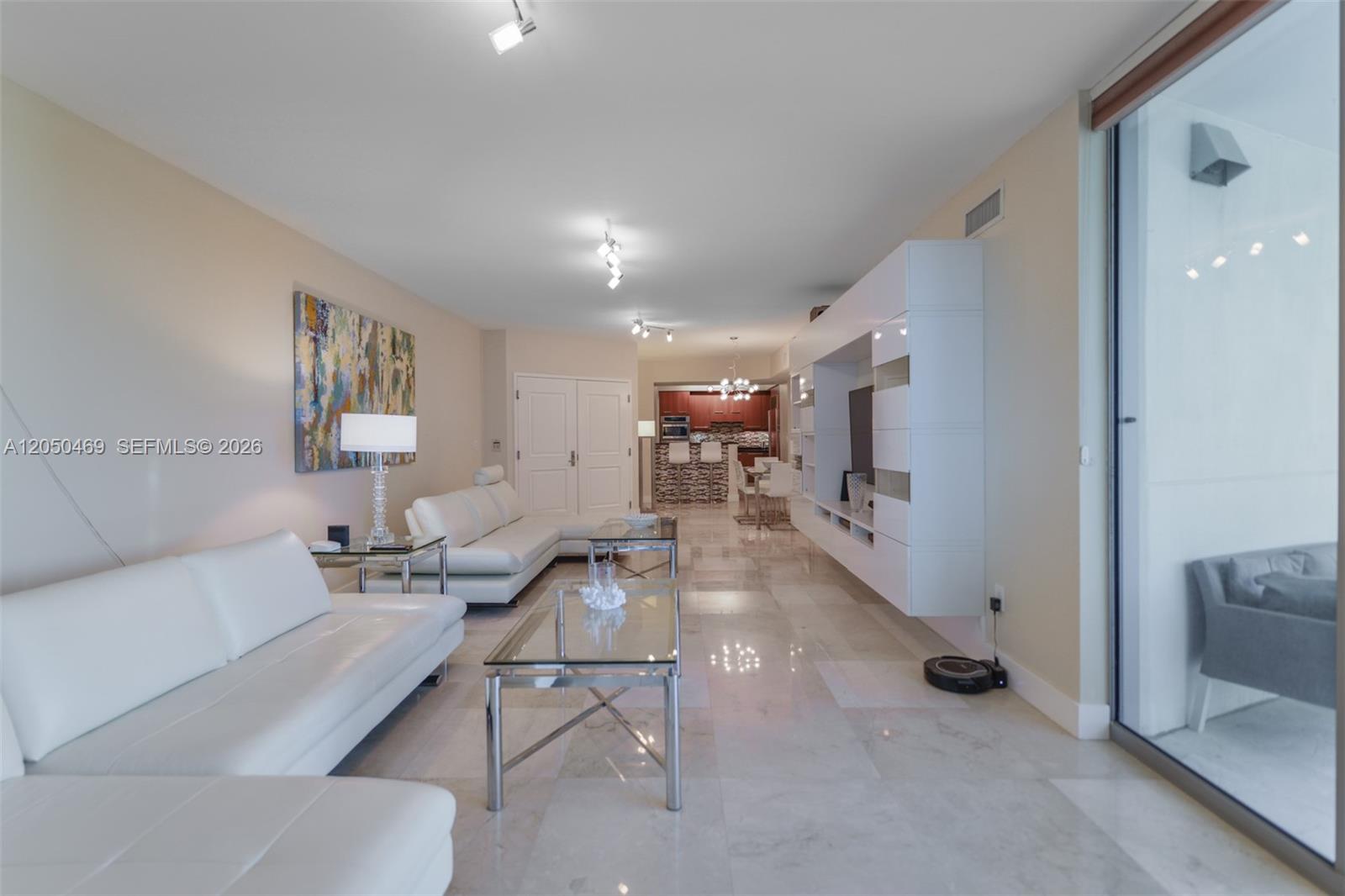 3101 S Ocean Drive 404 Property Photo 6