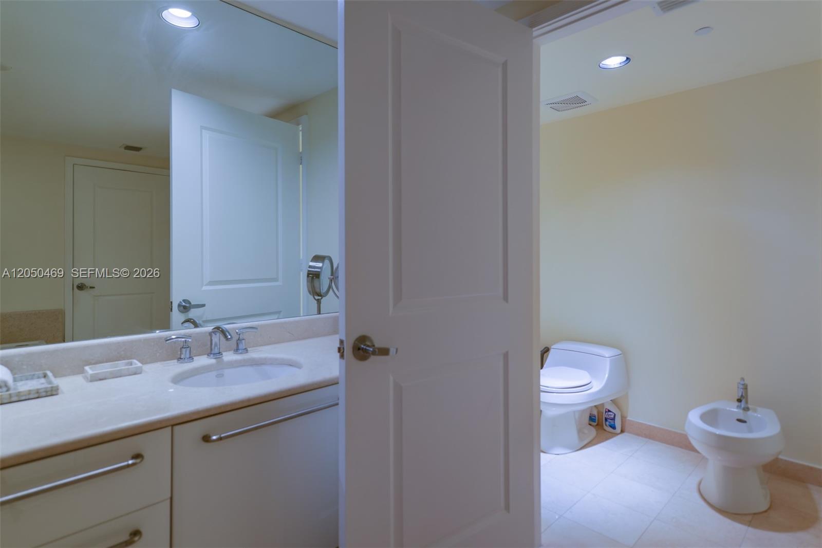 3101 S Ocean Drive 404 Property Photo 22