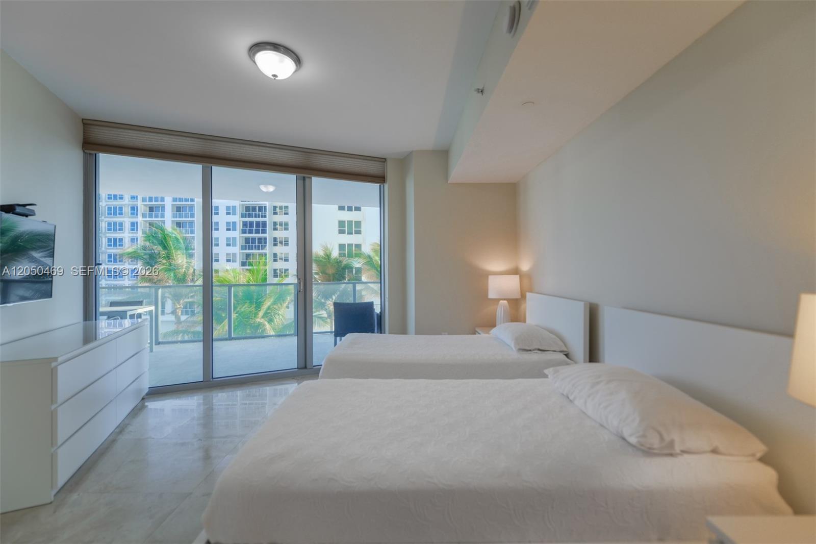3101 S Ocean Drive 404 Property Photo 24