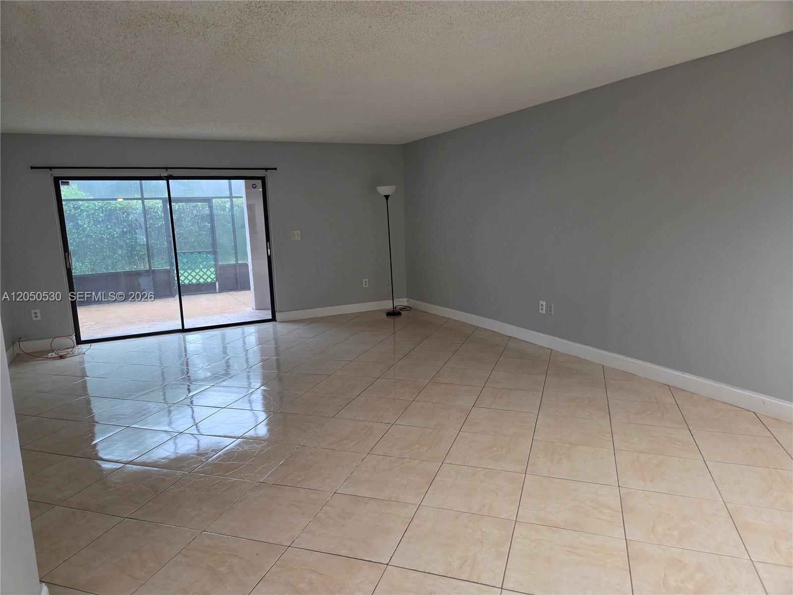 10028 NW 41st Street 394 Property Photo 1