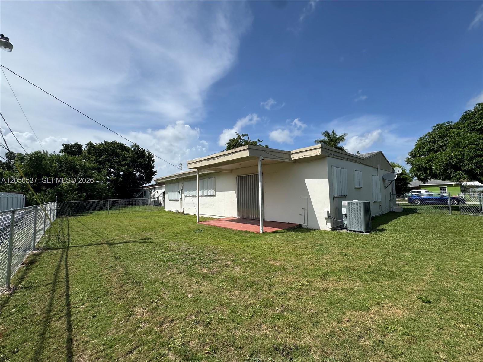 14720 Jackson Street Property Photo 11