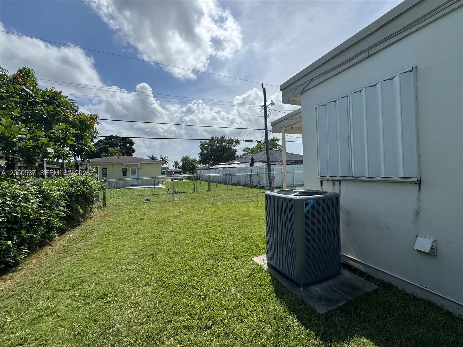 14720 Jackson Street Property Photo 18