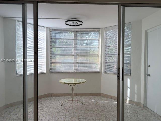 A12050546 Property Photo 14