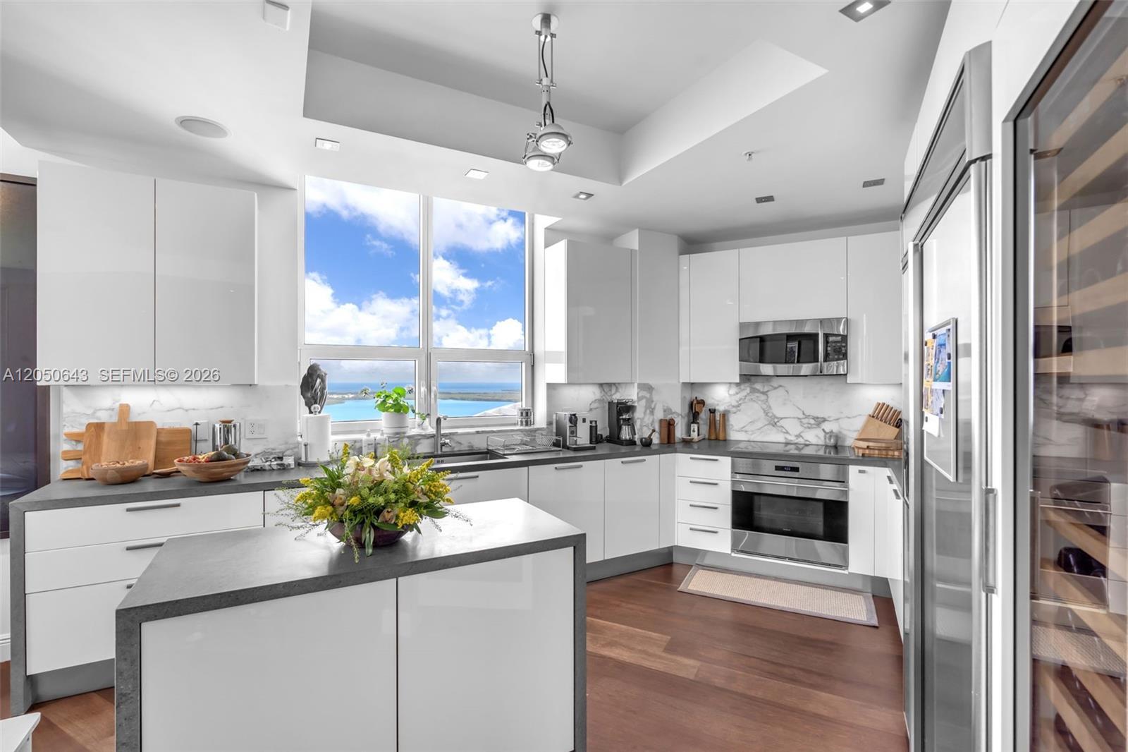 848 Brickell Key Drive Lph4401 Property Photo 16