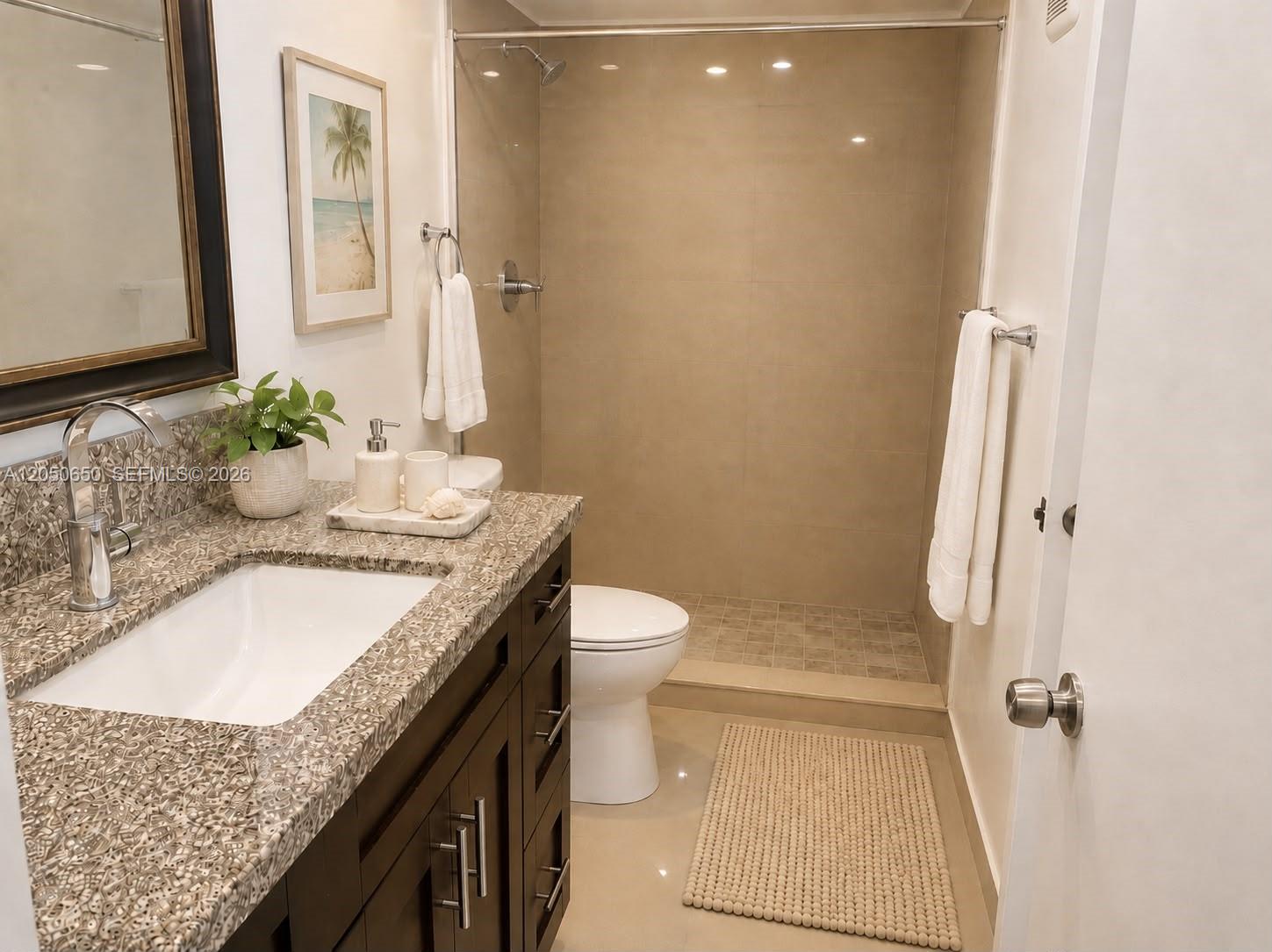 100 Lakeview Drive 316 Property Photo 8