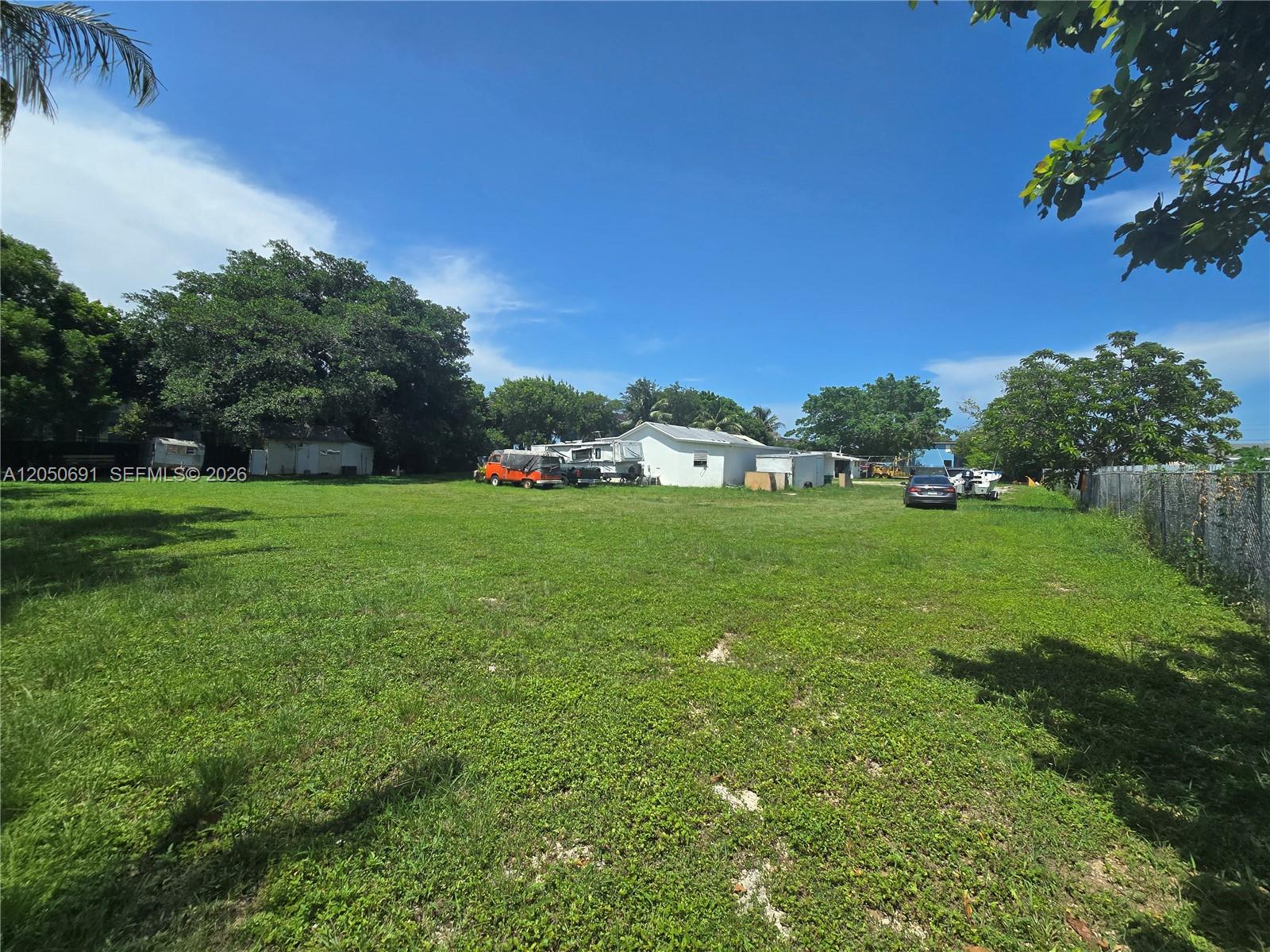 18140 Sw 108th Avenue Property Photo 9
