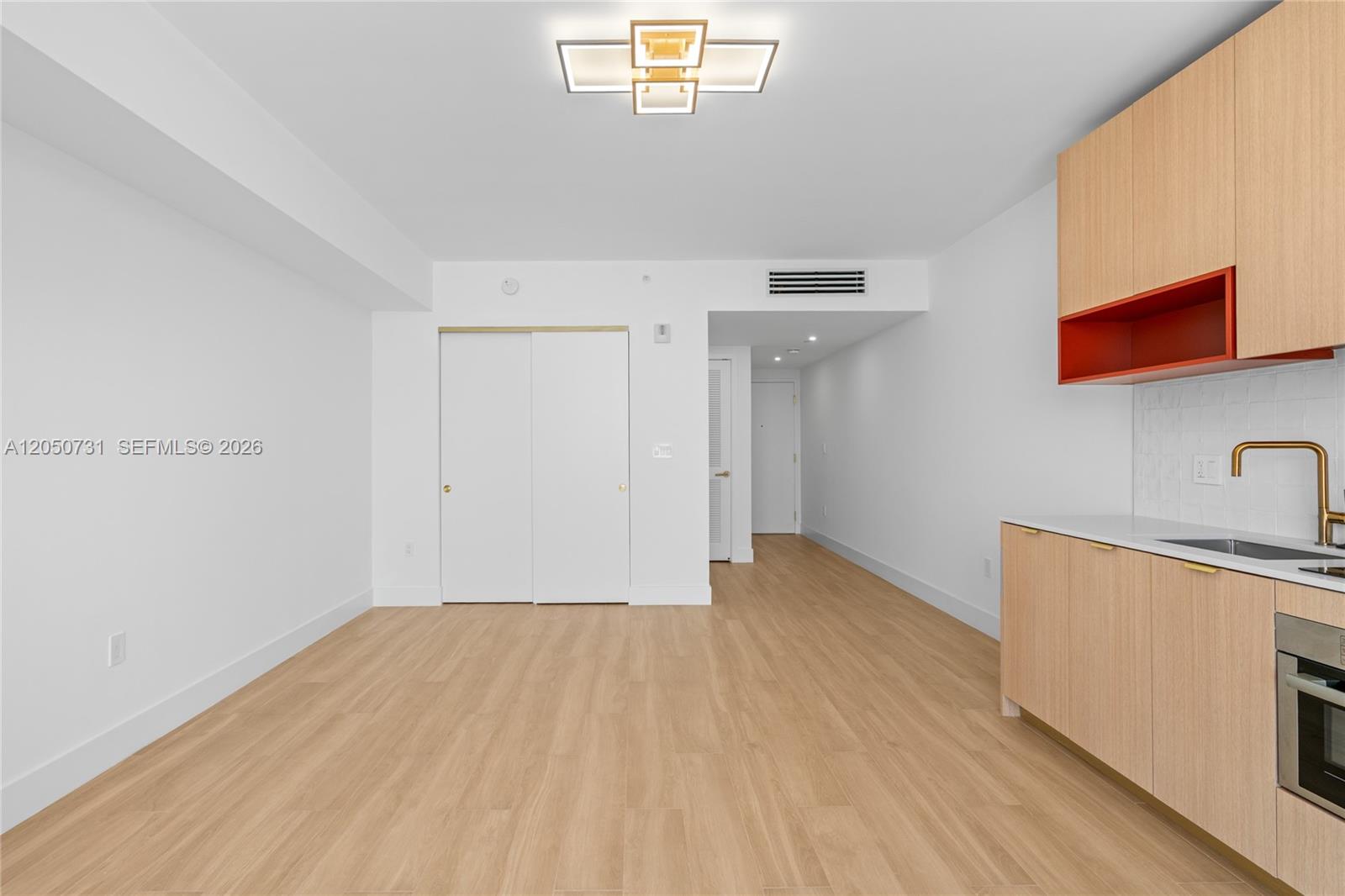 90 Ne 32nd Street 918 Property Photo 15