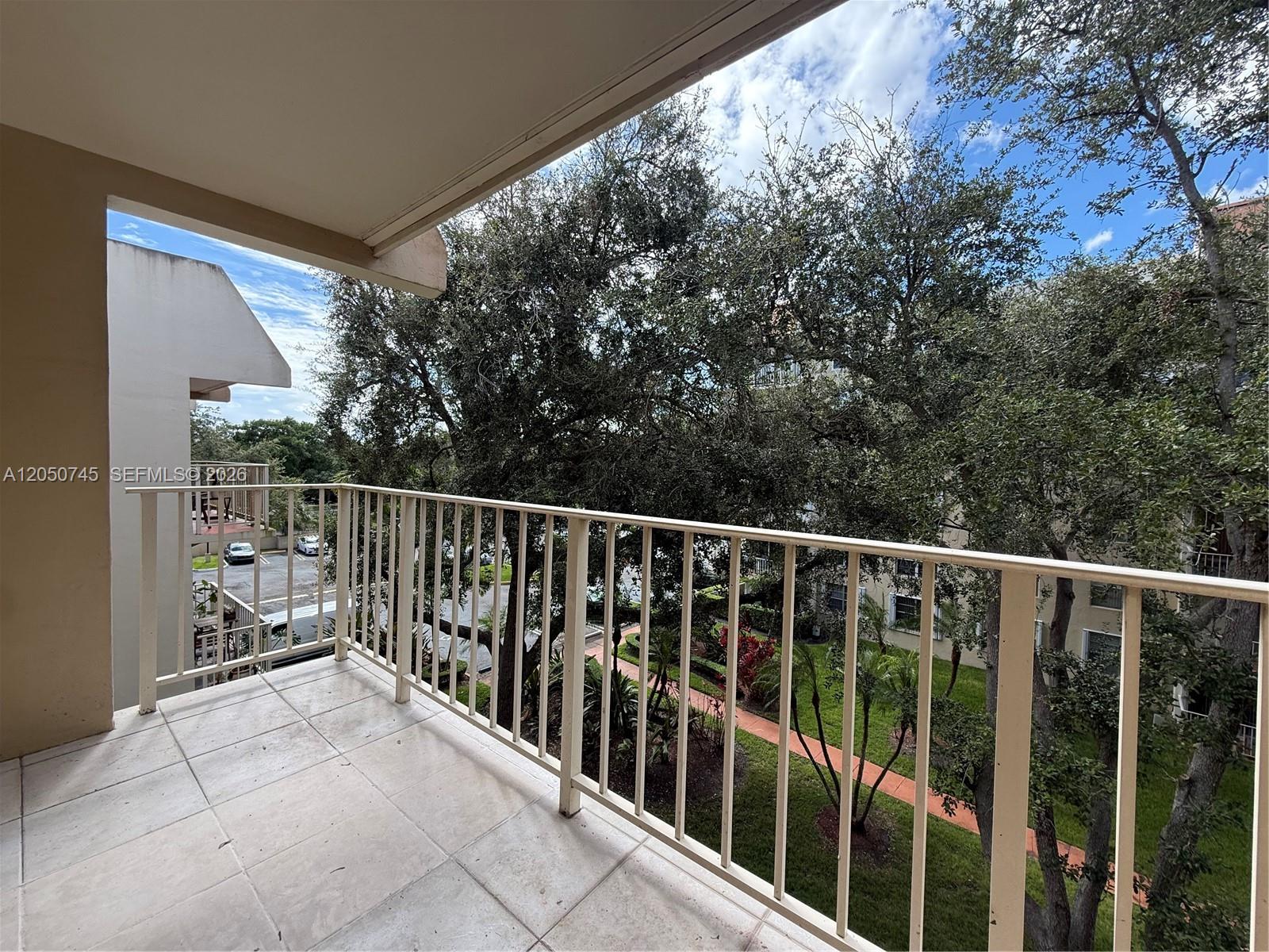 13100 Sw 92nd Avenue A-ph7 Property Photo 5