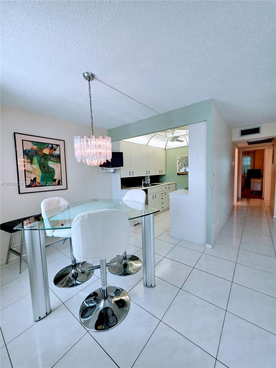 3076 E Exeter E 3076 Property Photo 4
