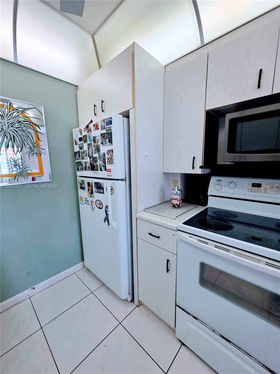 3076 E Exeter E 3076 Property Photo 7