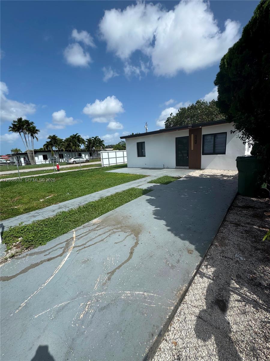 690 E 46th Street Property Photo 1