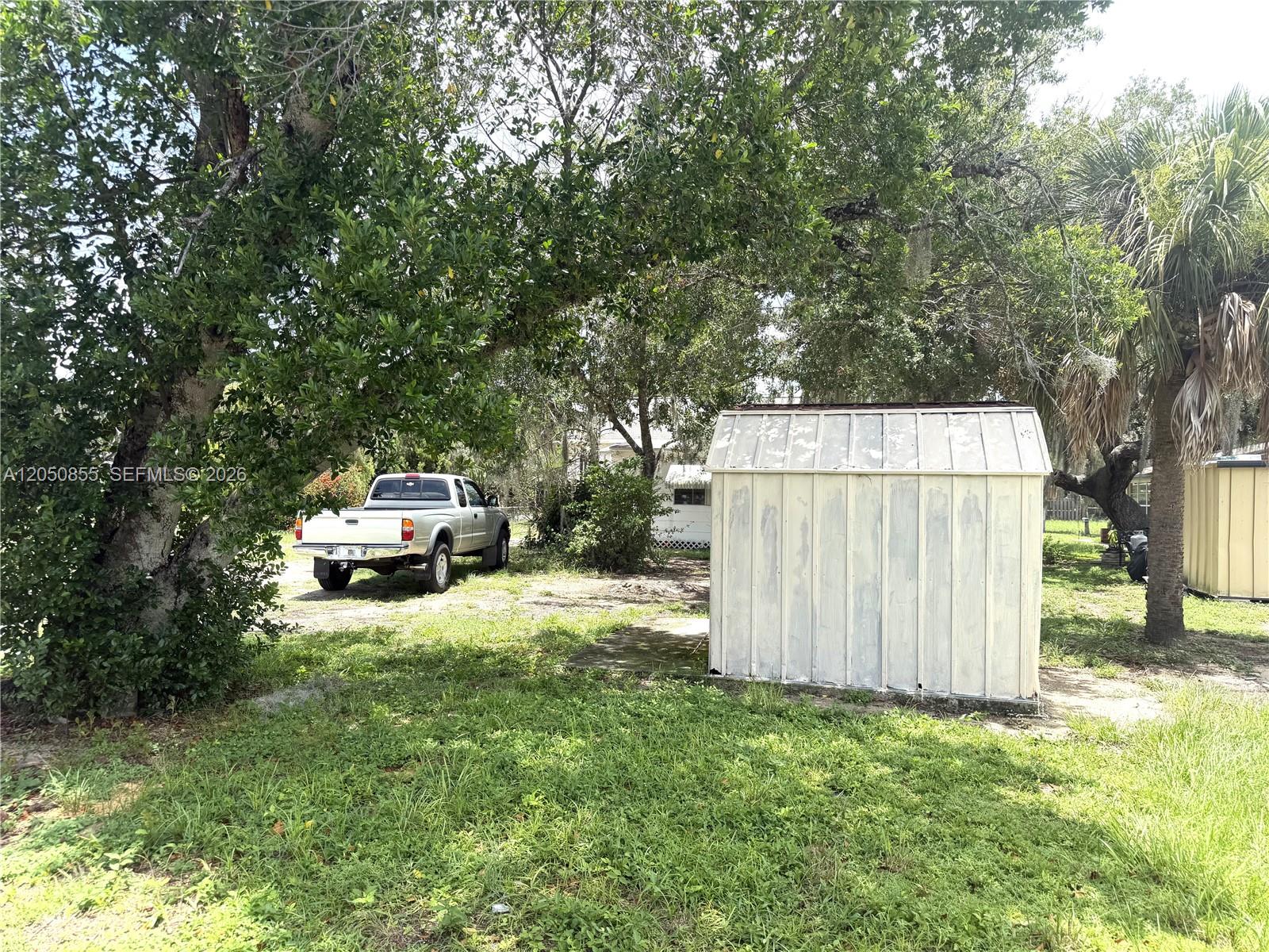 1115 Edgemoor Avenue Property Photo 4
