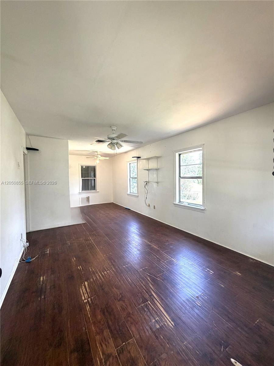 1115 Edgemoor Avenue Property Photo 8