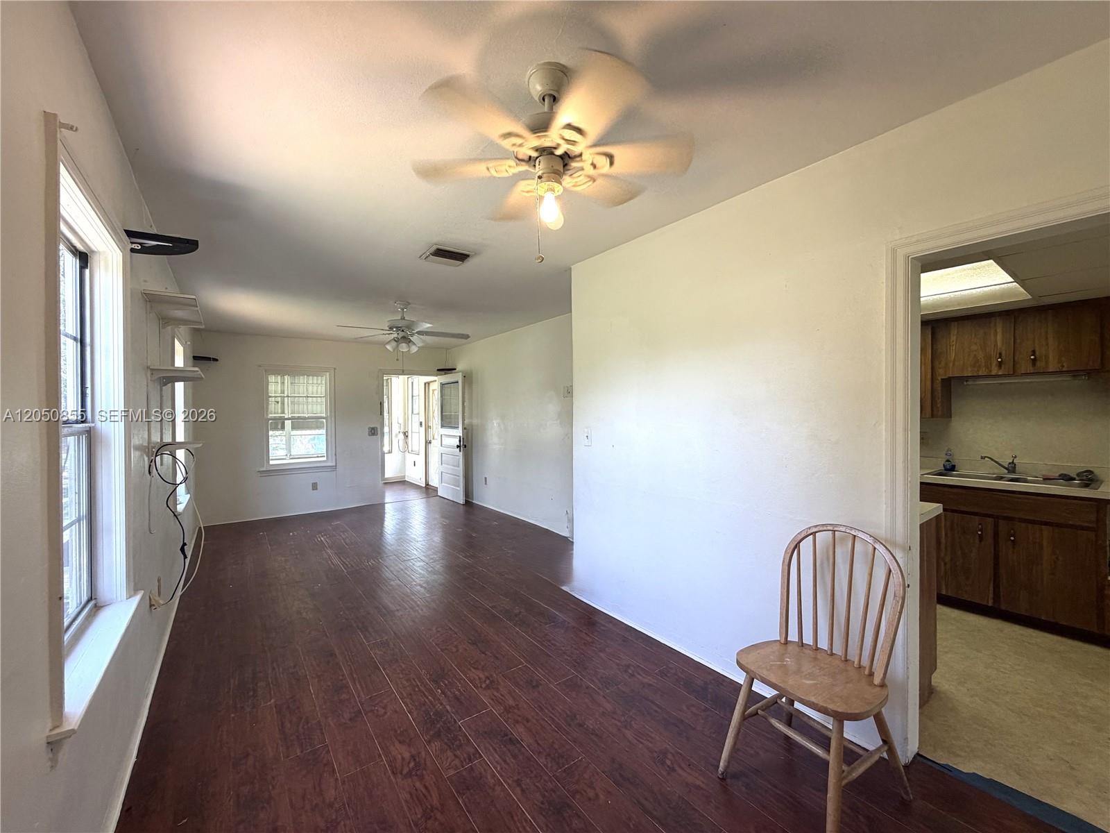 1115 Edgemoor Avenue Property Photo 10