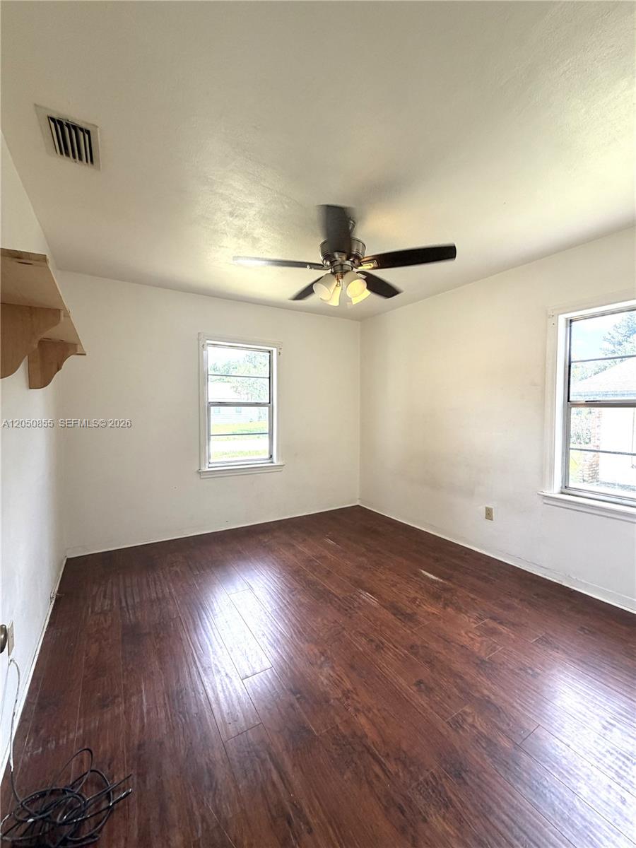 1115 Edgemoor Avenue Property Photo 18