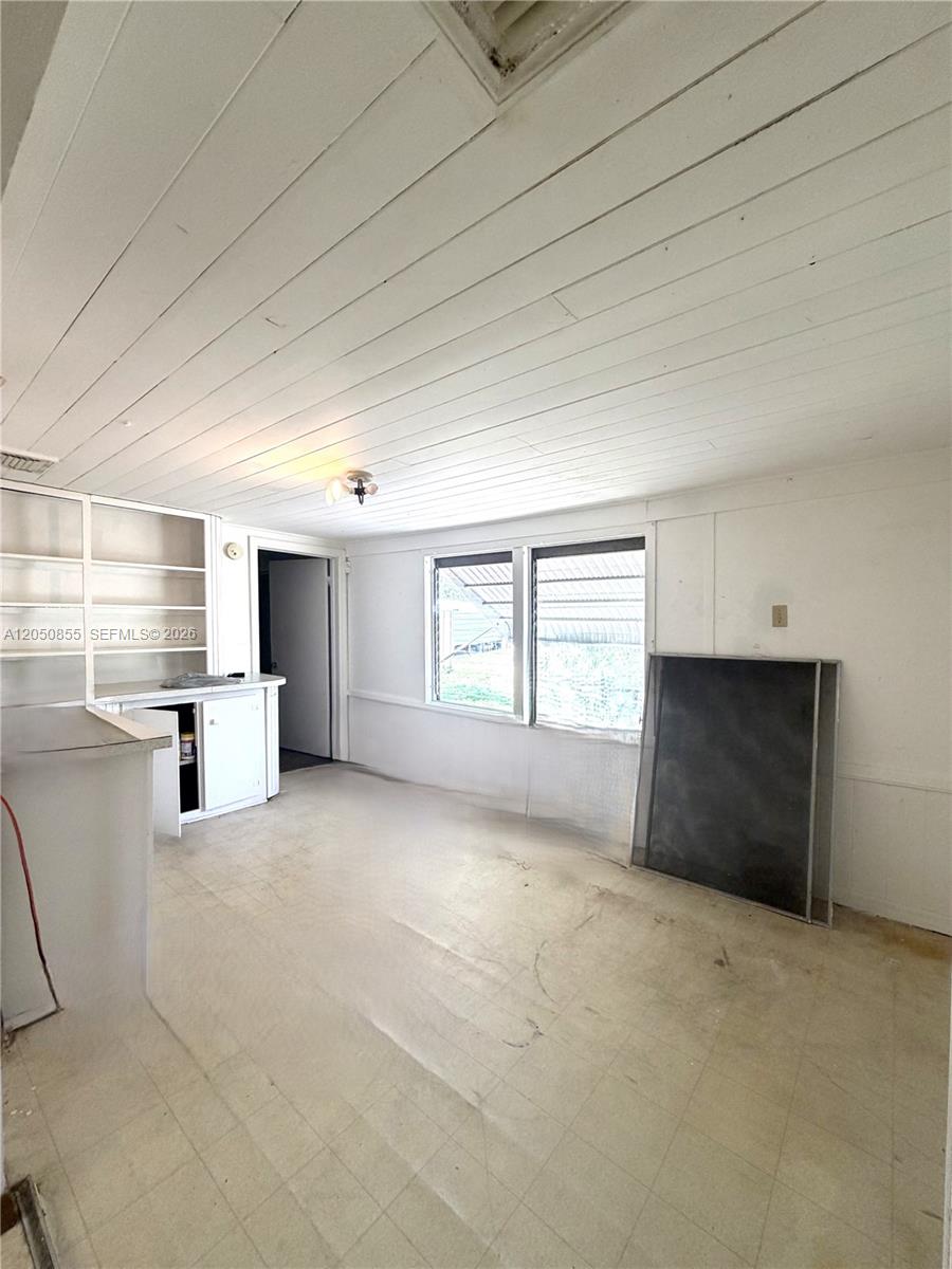 1115 Edgemoor Avenue Property Photo 23