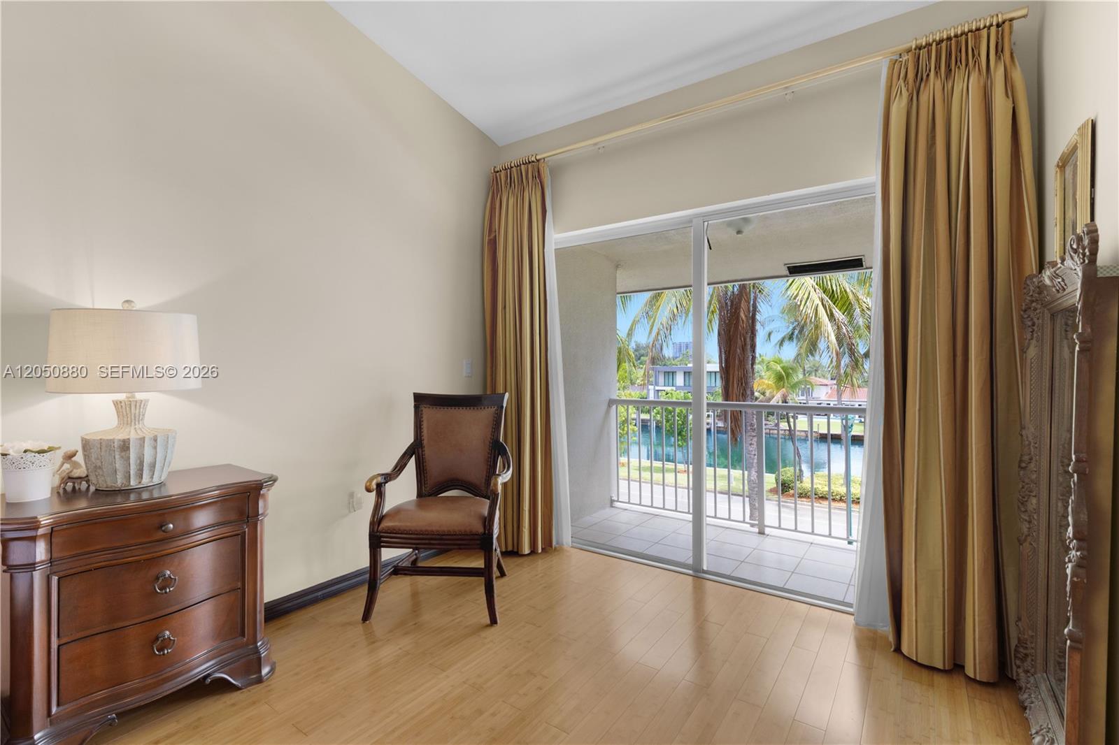 21399 Marina Cove Circle M-15 Property Photo 4