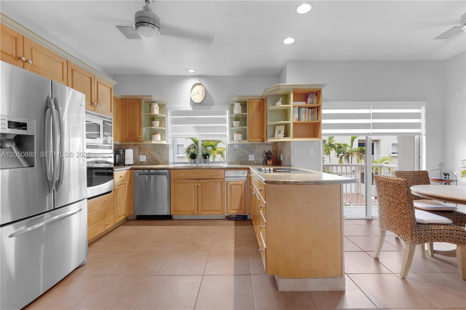 21399 Marina Cove Circle M-15 Property Photo 28