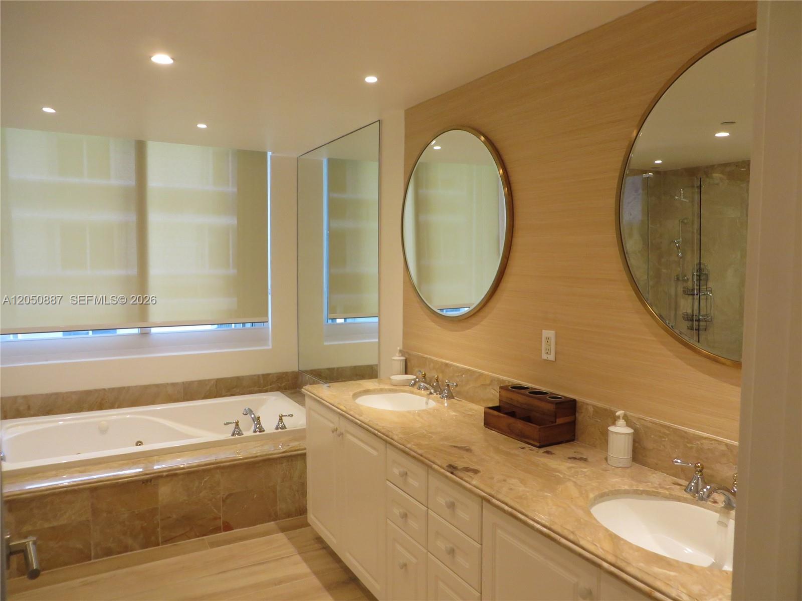 9595 Collins Avenue N4-e Property Photo 11