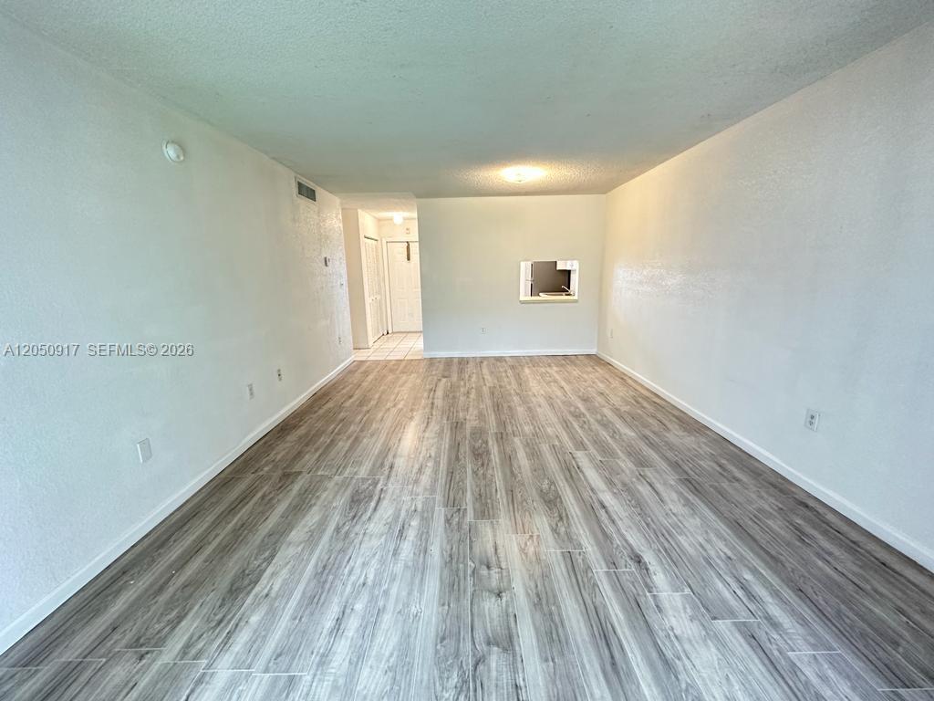 505 Nw 177th Street 111 Property Photo 1