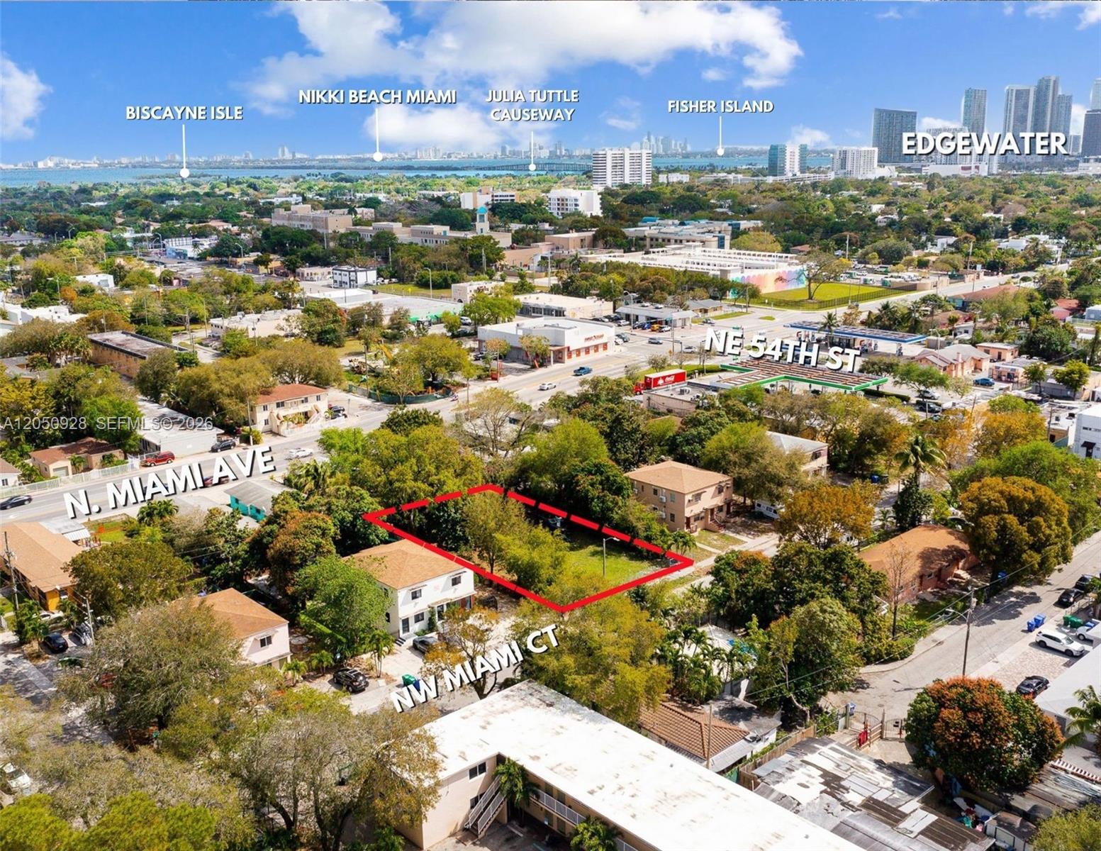 5527 Nw Miami Court Property Photo 6