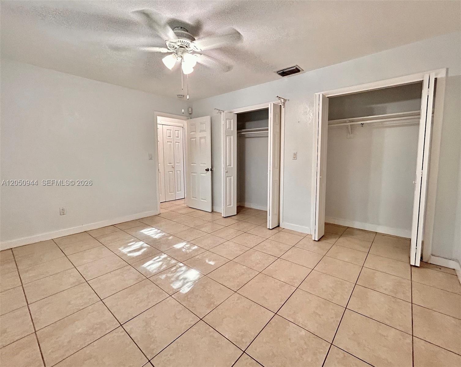 3265 Griffin Road 205 Property Photo 11