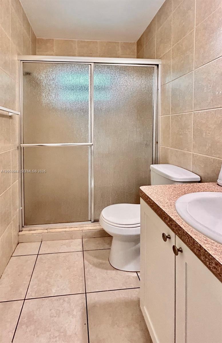 3265 Griffin Road 205 Property Photo 12