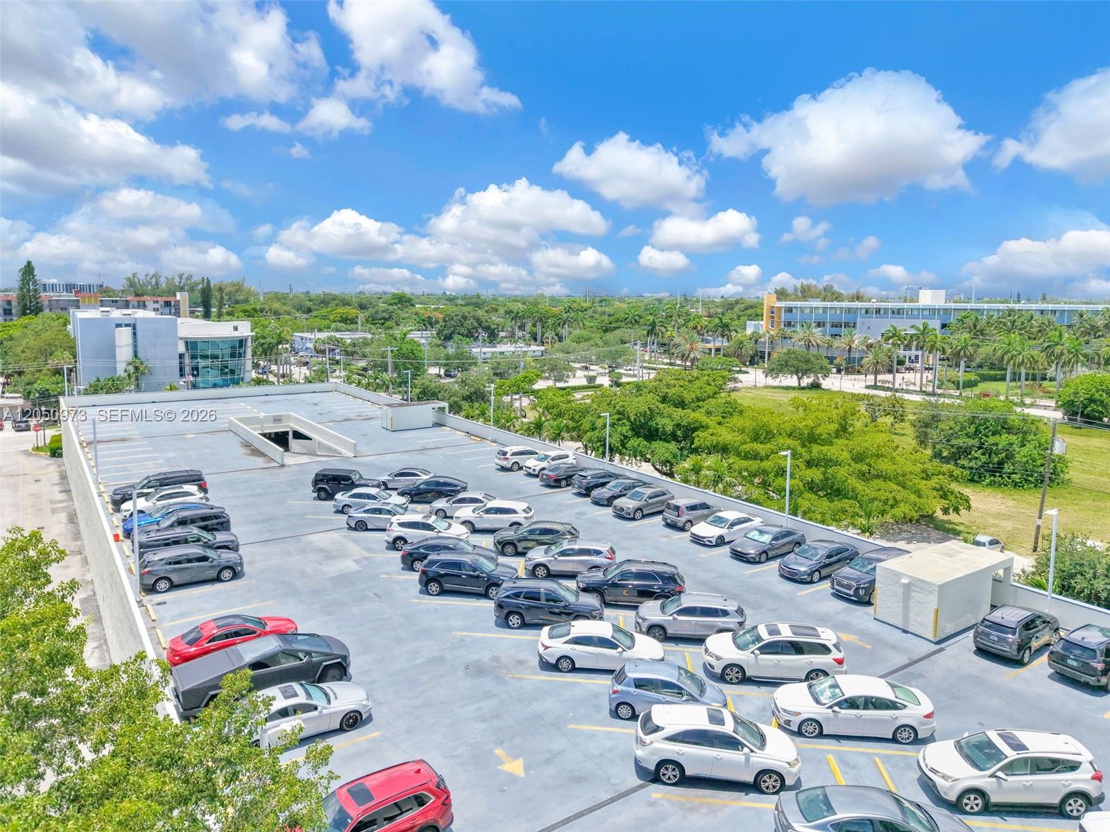12550 Biscayne Boulevard 702 Property Photo 33