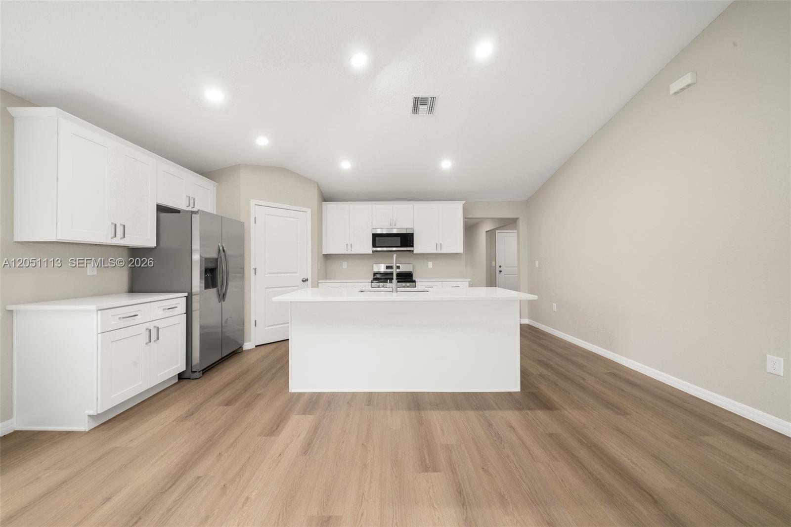 5634 Cortez Boulevard Property Photo 4