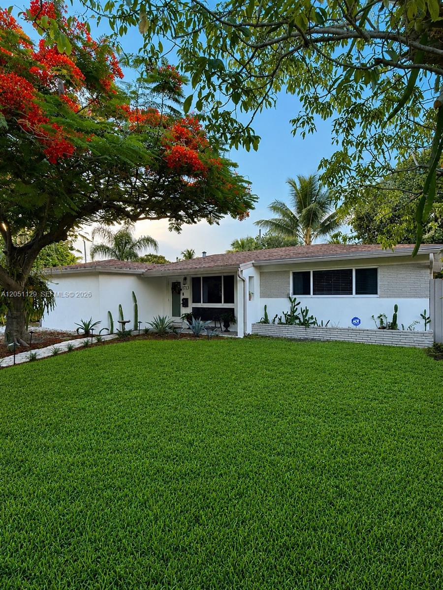 1713 Sw 10th Court Property Photo 8