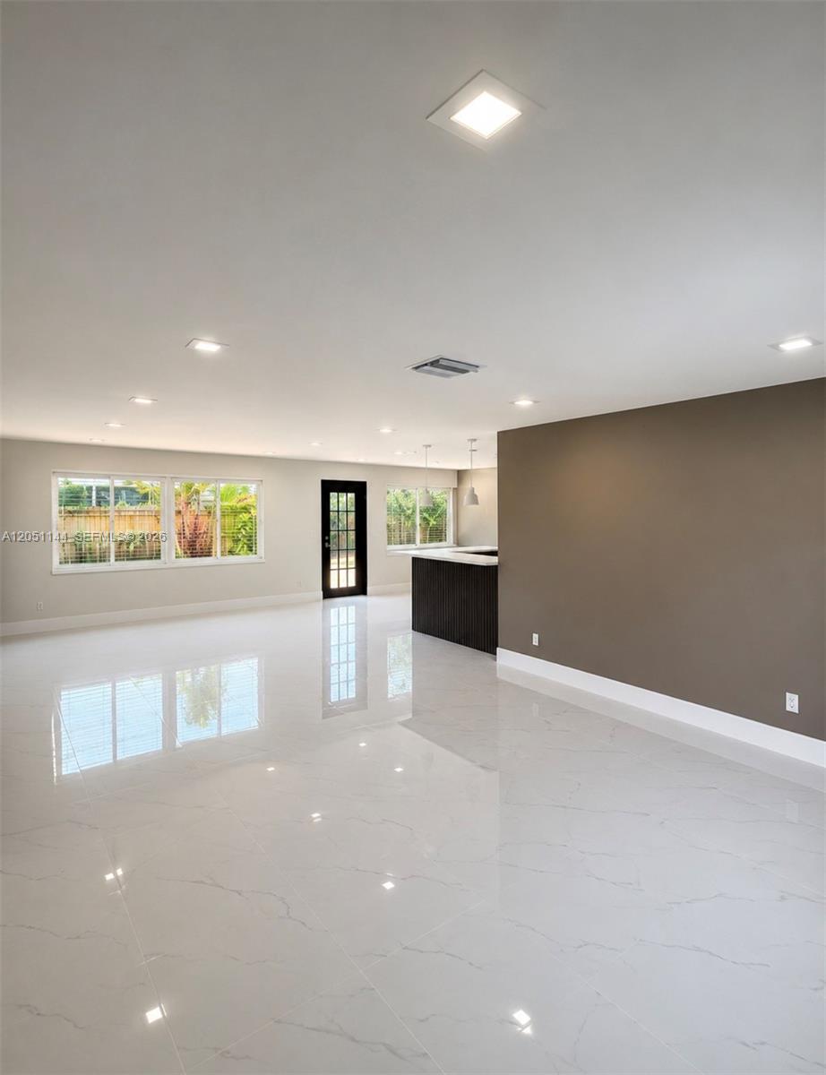 3430 Sw 17th Street Property Photo 3