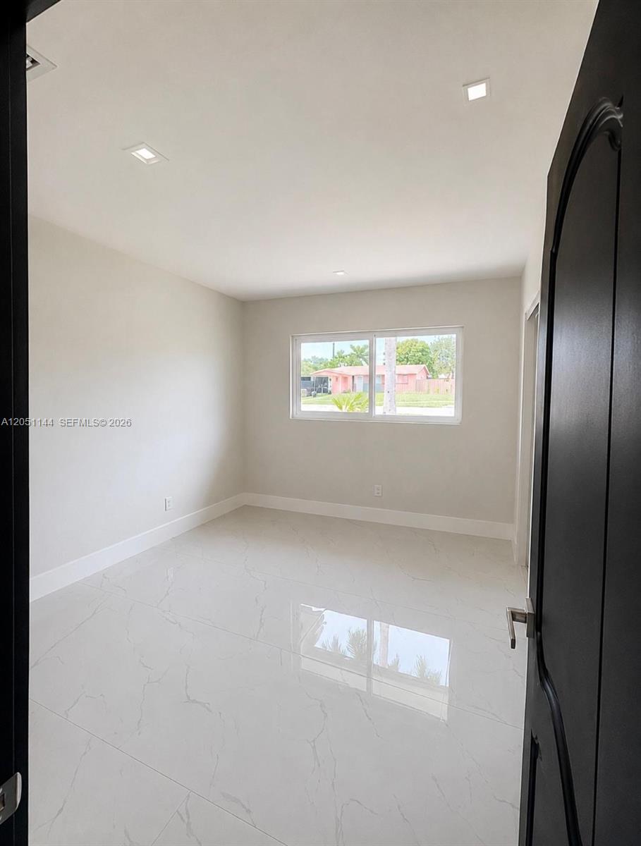 3430 Sw 17th Street Property Photo 17