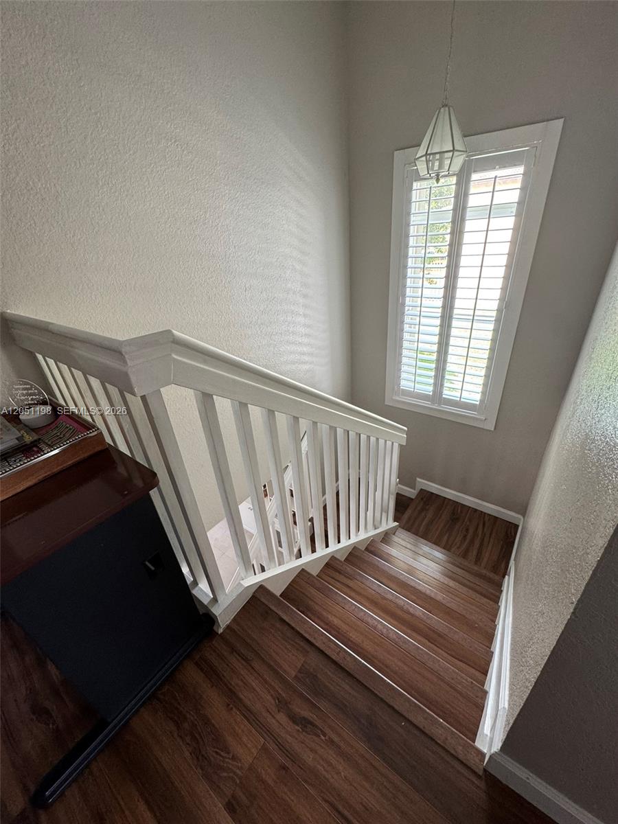 A12051198 Property Photo 20